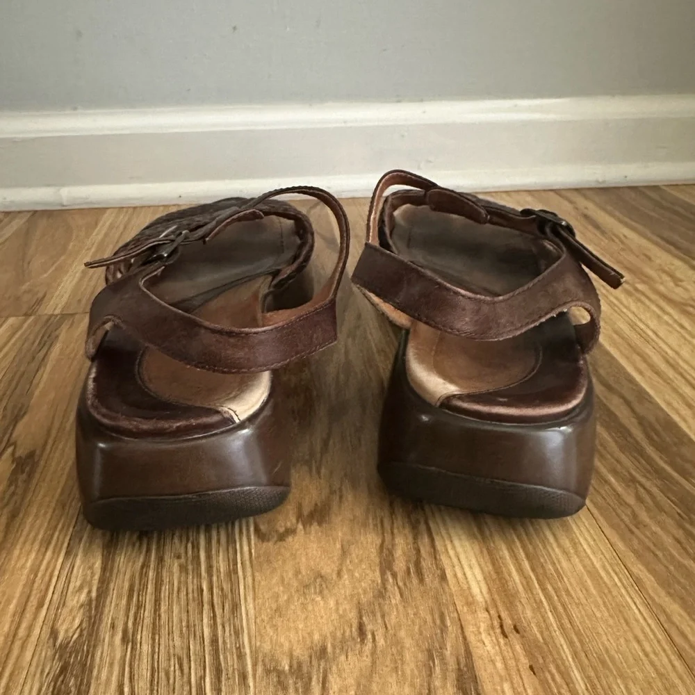 Dansko Womens Eu 42 Us 11.5 Brown Braided Leather Fisherman Sandals Clogs Brazil